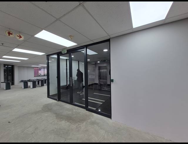 1,066M² OFFICE TO LET IN SANDTON CENTRAL